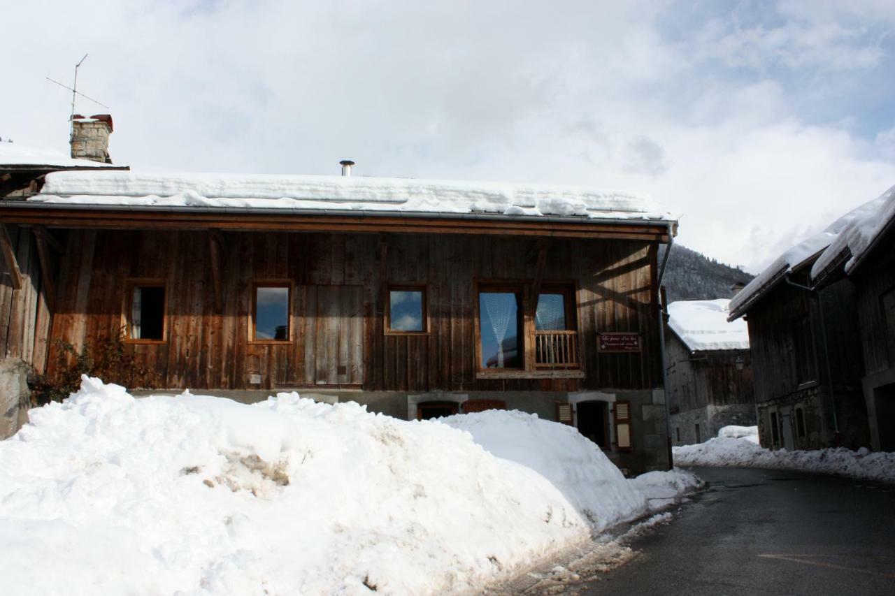 Chambre D'Hotes La Ferme D'En Bas Bed and Breakfast Samoëns Buitenkant foto